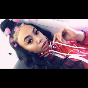 Meet your Posher, Neishaa